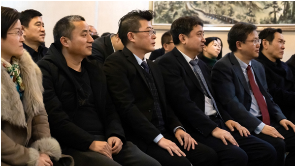 大会一致选举济南兴奥伟业钢管有限公司董事长蔡裕峰先生为监事