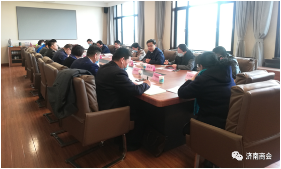 市商务局组织“重点商贸流通企业座谈会”