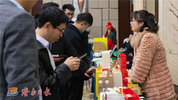 精准扶贫·乡村振兴”爆款产品中秋团购会