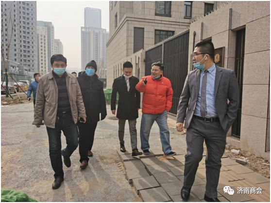 参观宝阳房地产